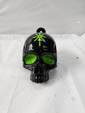 Antiker Totenkopf mit Symbol der Heiligtümer des Todes, Hornabdeckung