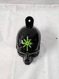 Antiker Totenkopf mit Symbol der Heiligtümer des Todes, Hornabdeckung