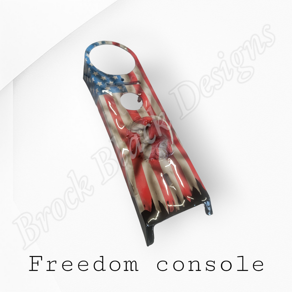 3D Freedom themed Road King console – Brock Black Designs